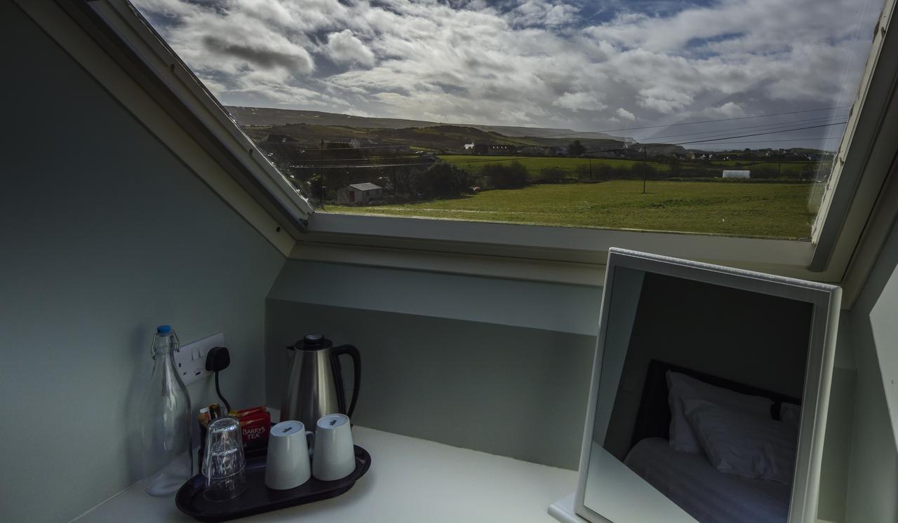 The Pipers Rest Hotel Doolin Exterior foto